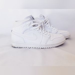 Jordan Nike 1 Mid Triple White